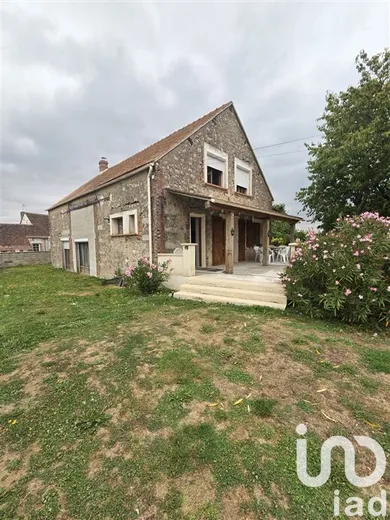 House in Ervauville (45320)