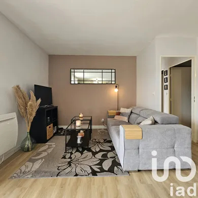 Appartement à SAINT MICHEL (16470)