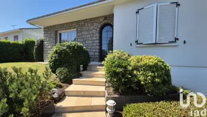 Pavillon à La Tessoualle (49280)