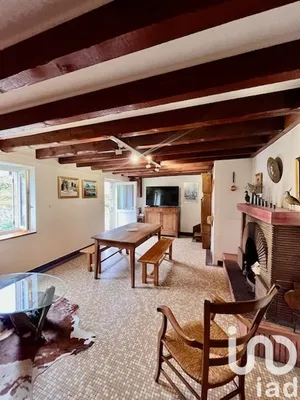 Maison de village à Saint-Pierre-Bellevue (23460)