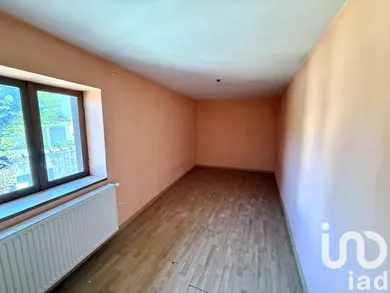 Appartement à Saint-Symphorien-d'Ancelles (71570)