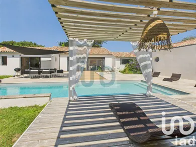 House at La Flotte (17630)