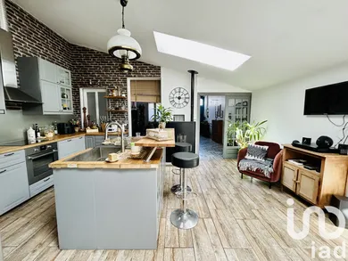 Townhouse at Saint-Quentin (02100)