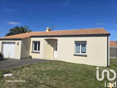 Maison à Saint-Hilaire-de-Chaléons (44680)