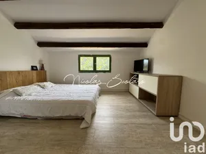 Studio à Avignon (84000)
