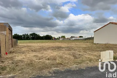 Building plot in Vieillevigne (44116)
