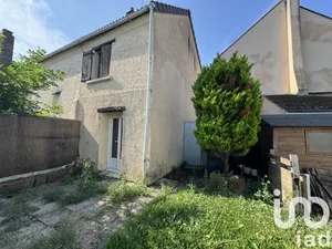 Maison à Iverny (77165)