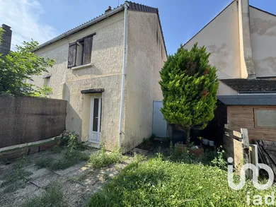 House at Iverny (77165)