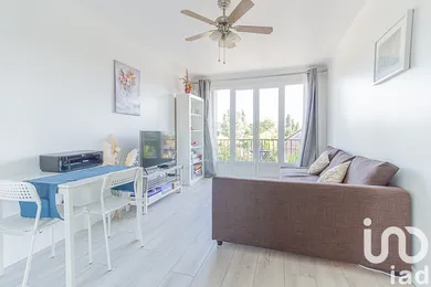 Apartment in Le Bourget (93350)