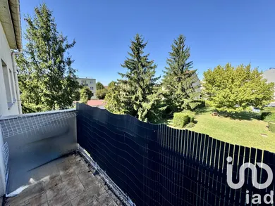 Apartment in Chilly-Mazarin (91380)