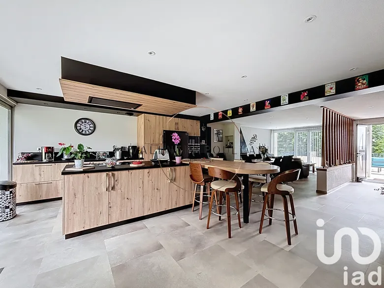 Maison 7 pièces 181 m² · à Saint-Lô · 181 m² · 318 000 €