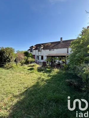 House at Montholon (89110)