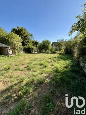 House in Montholon (89110)