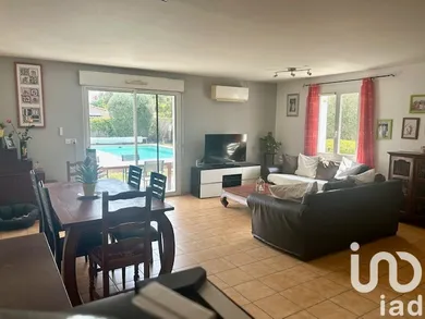 House in Izon (33450)