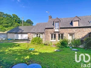 Longere at Saint-Guinoux (35430)