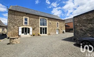 Mansion in Anglars-Saint-Félix (12390)