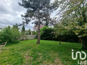 House in Sucy-en-Brie (94370)