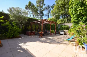 Maison traditionnelle à Peypin (13124)