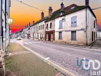 Immeuble à Brienon-sur-Armançon (89210)