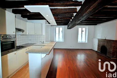 Townhouse in Briare (45250)