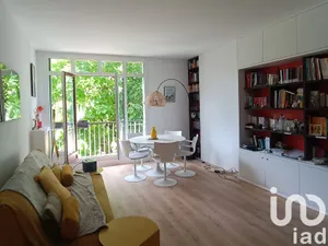 Apartment at Châtillon (92320)