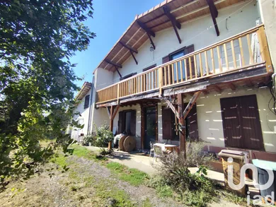 Village house at Pointis-Inard (31800)