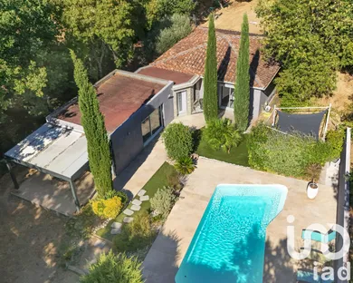 House at Roquevaire (13360)