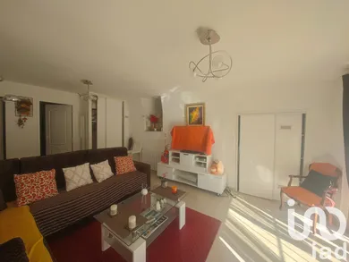 Building at Chamborigaud (30530)