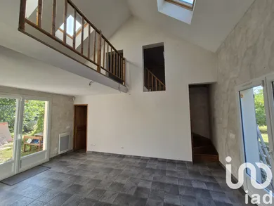 House in Ozouer-le-Voulgis (77390)