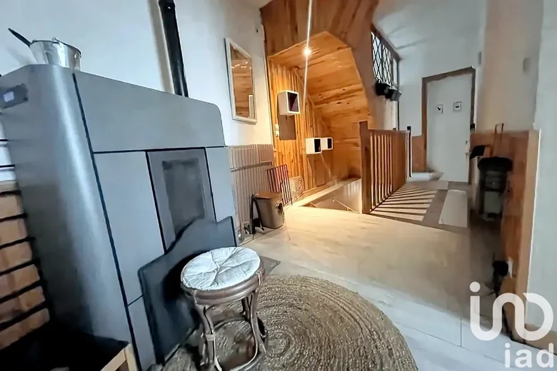 Maison 8 pièces 150 m² · à La Ferté-Bernard · 150 m² · 150 000 €