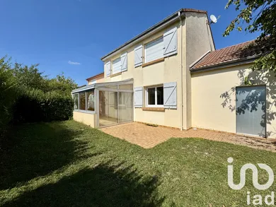 House at Fagnières (51510)