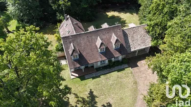 Traditional house at Gouvieux (60270)