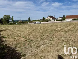 Terrain à Neuvy-Grandchamp (71130)