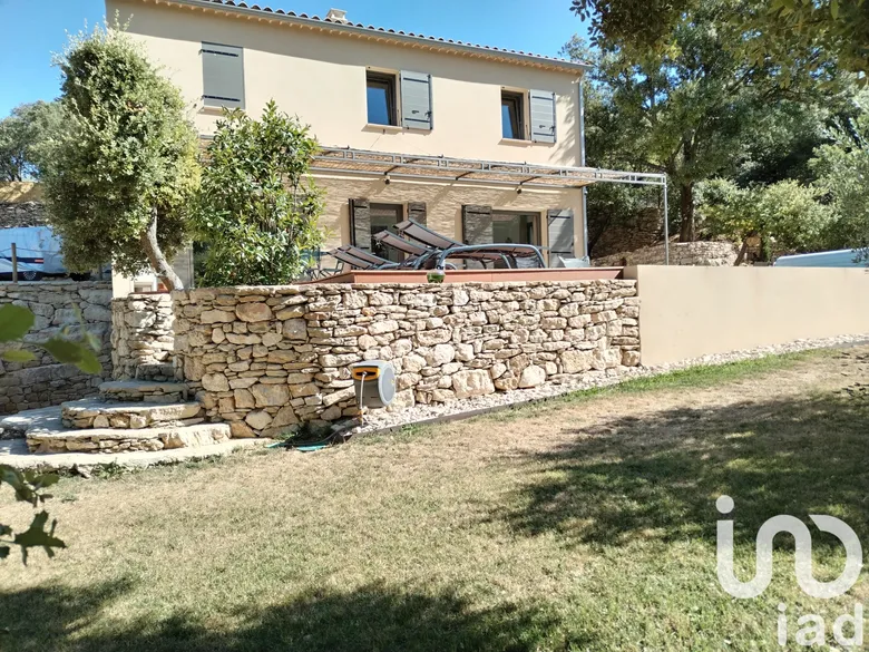 Maison 5 pièces 106 m² · à Venasque · 106 m² · 620 000 €