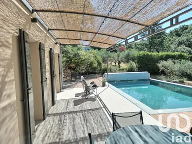House in Venasque (84210)