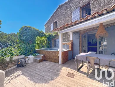 Village house at Le Plan-de-la-Tour (83120)