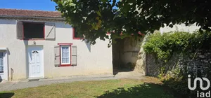 Maison de village à Bourg-de-Bigorre (65130)