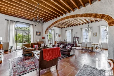 House at Larra (31330)