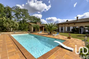 House in Larra (31330)