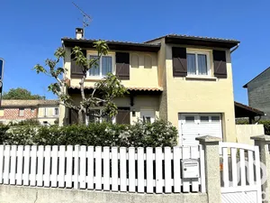 House at Libourne (33500)