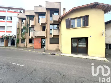 Immeuble à Mont-de-Marsan (40000)