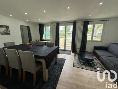 House at Condé-en-Brie (02330)