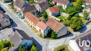 Domain in Chalautre-la-Grande (77171)