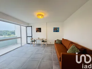 Apartment at Nîmes (30900)