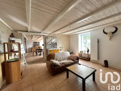 House at Saint-Jean-de-Liversay (17170)