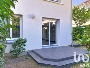 Apartment at Gif-sur-Yvette (91190)
