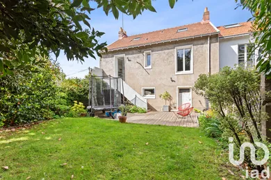 House at Nantes (44100)