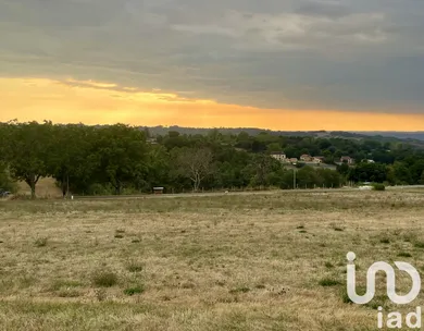 Land at Tamniès (24620)