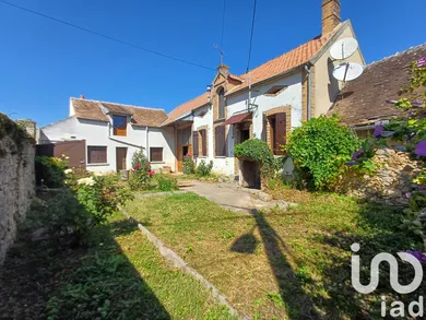 House at Villeneuve-La-Guyard (89340)