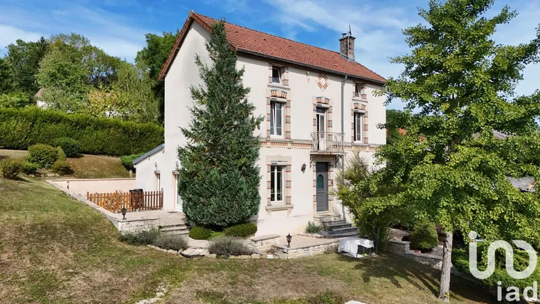 Maison 5 pièces 200 m² · à Nogent · 200 m² · 239 000 €